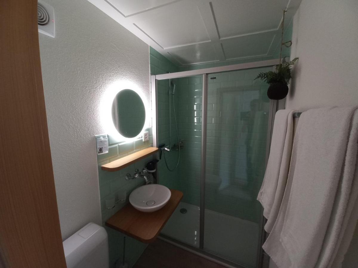 Gaestezimmer Im Dorfzentrum Rothenthurm Экстерьер фото